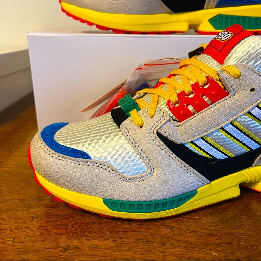 ADIDAS Women's ZX8000 LEGO Shoes! - Picture 4 of 12